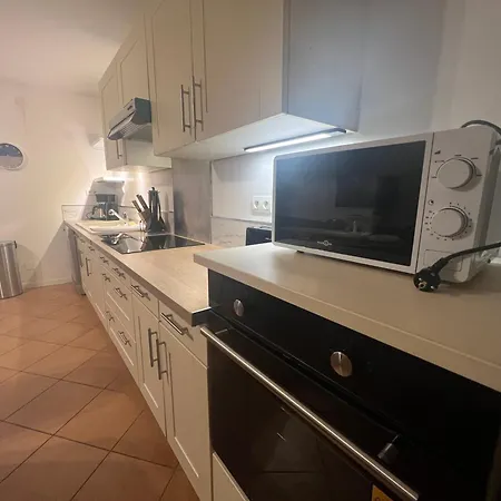 Triplex A De Glun Apartamento *