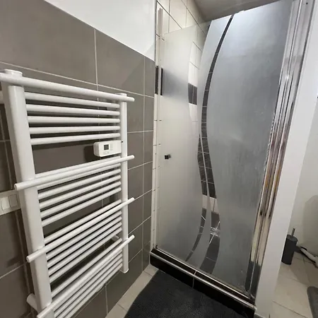 Apartment Triplex A De Glun *